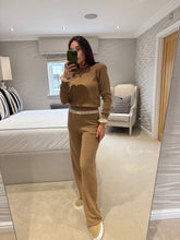 Load image into Gallery viewer, Caramel Essential Set ~ Long Sleeve POST DATE - 22/11