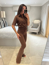 Load image into Gallery viewer, The Reine - Trouser Set Carafe Brown POST DATE IN STOCK