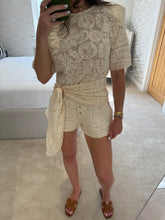 Load image into Gallery viewer, Natural Undyed Venetian~ Tshirt & Tie Belt POST DATE 13.8.26