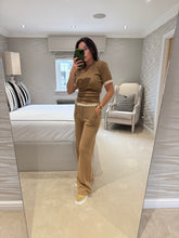 Load image into Gallery viewer, Caramel Essential Set ~ Short Sleeve POST DATE - 22/11
