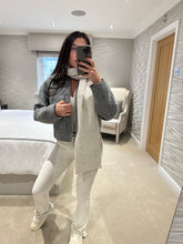 Load image into Gallery viewer, The MODE Tracksuit - Melange Light Grey -  POST DATE JANUARY
