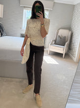 Load image into Gallery viewer, Natural Undyed Venetian~ Tshirt &amp; Tie Belt POST DATE 13.8.26
