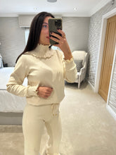 Load image into Gallery viewer, Carlotta Set - CREAM  - Post Date February
