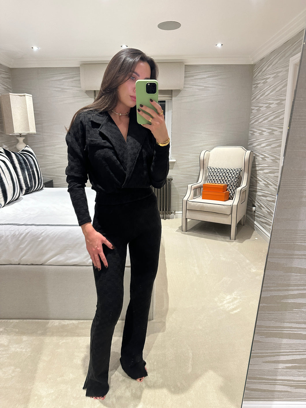 Tailor Set - Noir POST DATE 23rd Jan